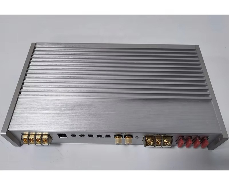 XT2000.1D 新設計 大出力 カーオーディオアンプ ク - Class D Amplifier のレビューと価格